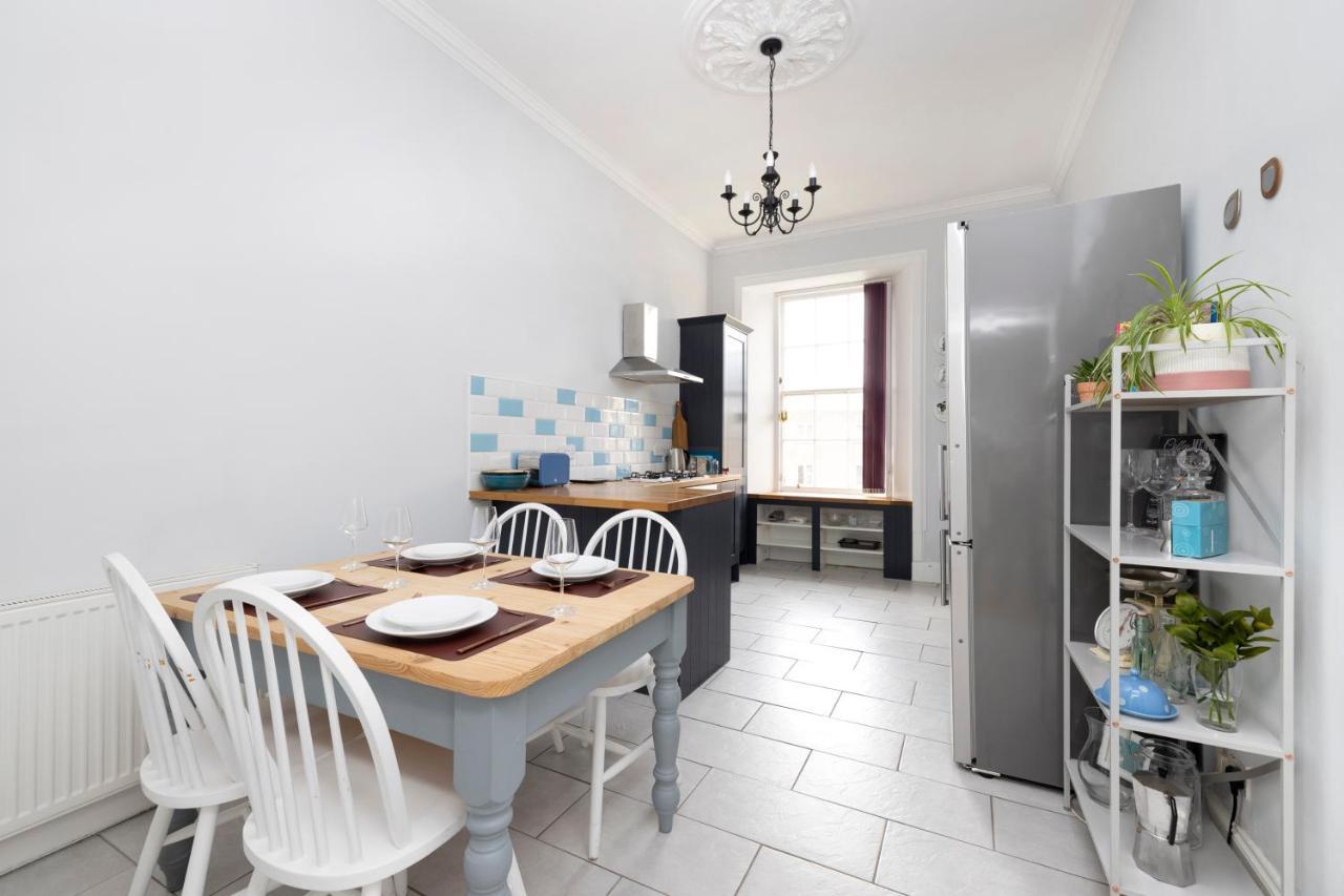 Altido Glamorous 2-Bed Flat Near Edinburgh Castle Екстериор снимка